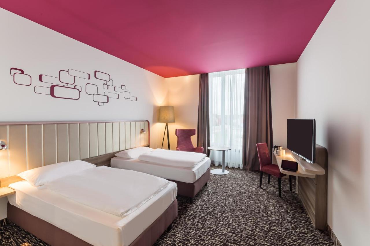 Park Inn By Radisson Neumarkt 노이막트인더오버팔츠 외부 사진