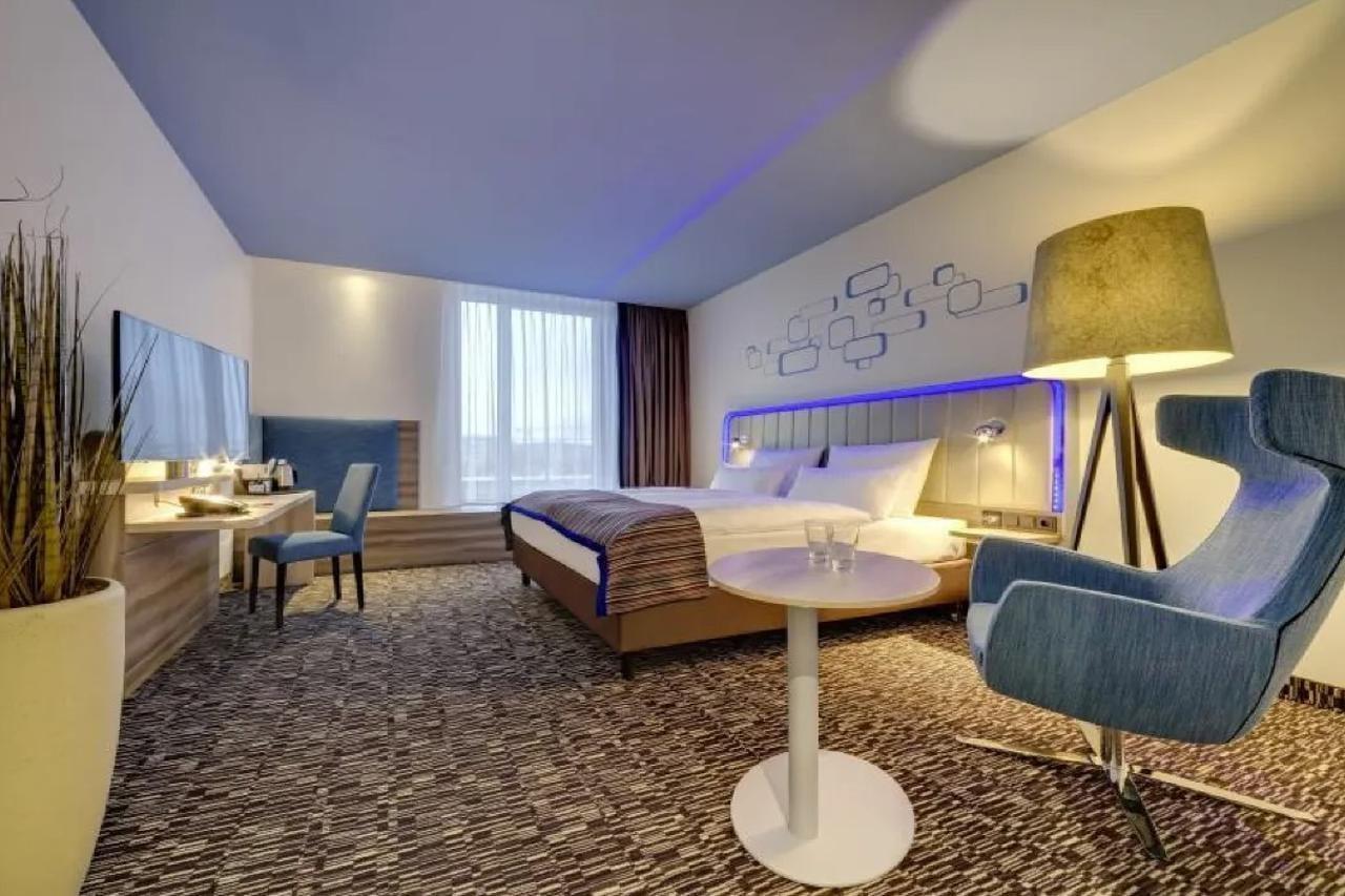 Park Inn By Radisson Neumarkt 노이막트인더오버팔츠 외부 사진
